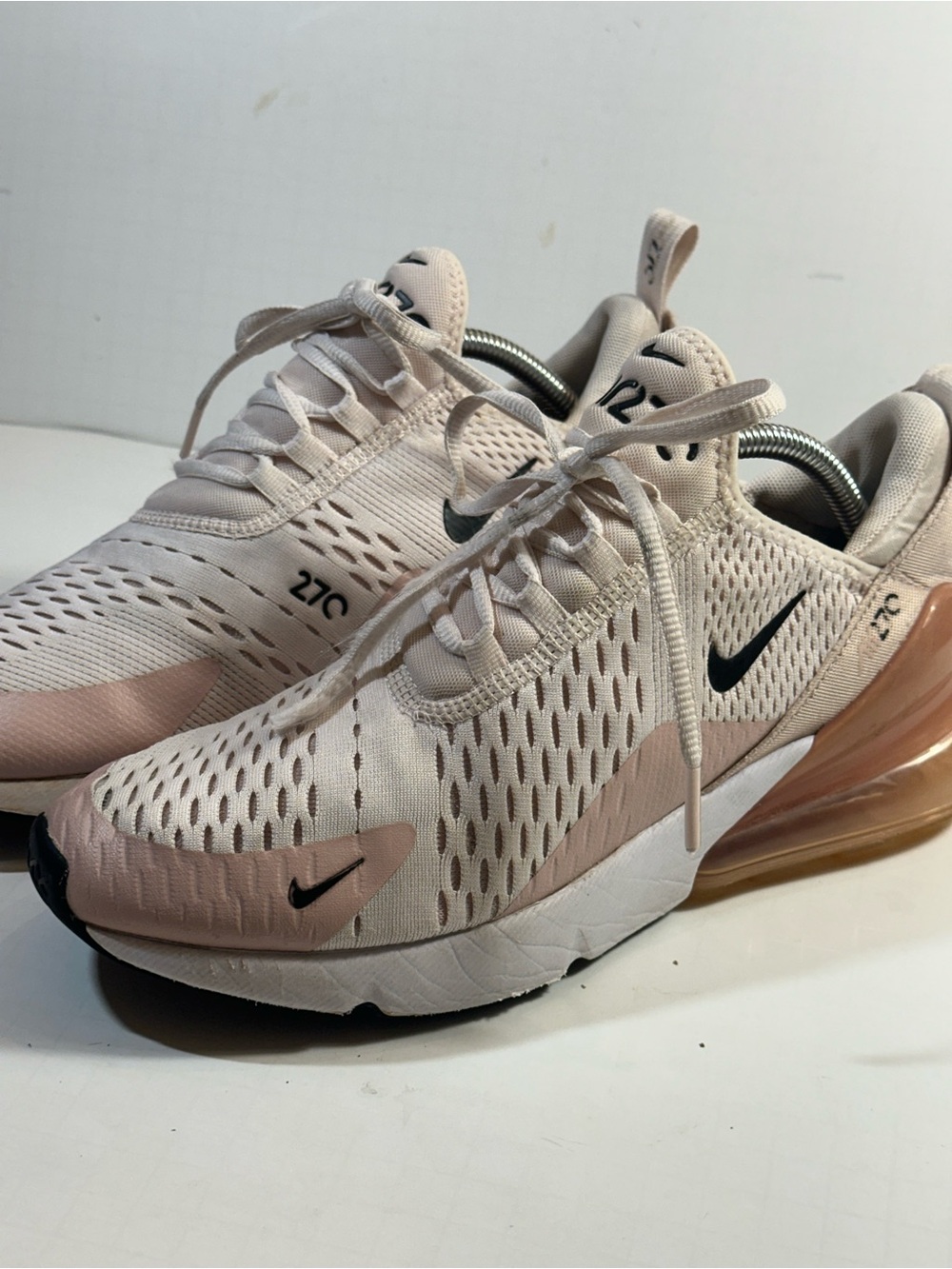 Nike Air Max 270 AH6789-604 Women’s Size 9 Light Soft Pink Sneakers